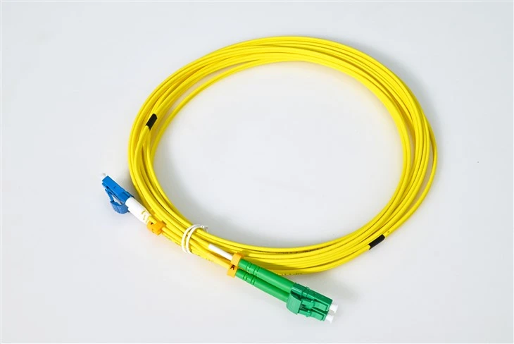 LC UPC għal LC APC Hybrid Single Mode Patch Cable b